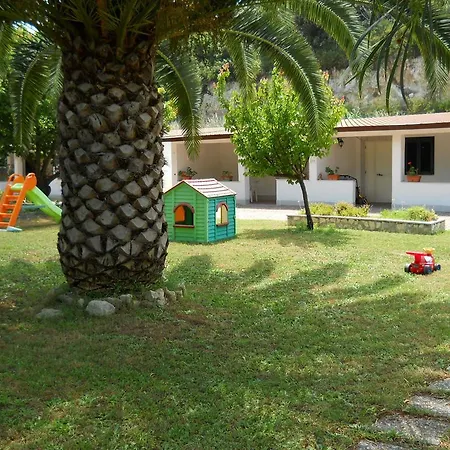Vacanze Fusillo Rosina Apartment *